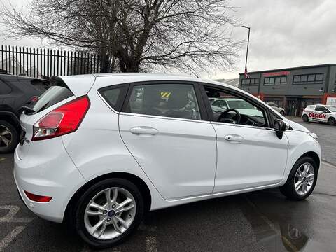 Ford Fiesta 1.0T EcoBoost Zetec Hatchback 5dr Petrol Manual Euro 6 (s/s) (100 ps) - U448