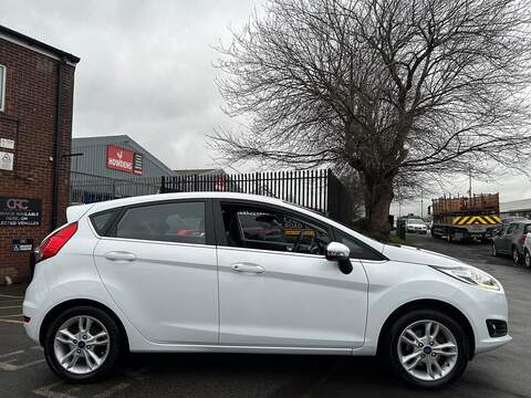 Ford Fiesta 1.0T EcoBoost Zetec Hatchback 5dr Petrol Manual Euro 6 (s/s) (100 ps) - U448