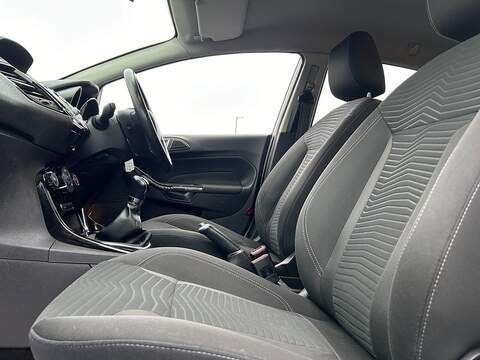 Ford Fiesta 1.0T EcoBoost Zetec Hatchback 5dr Petrol Manual Euro 6 (s/s) (100 ps) - U448