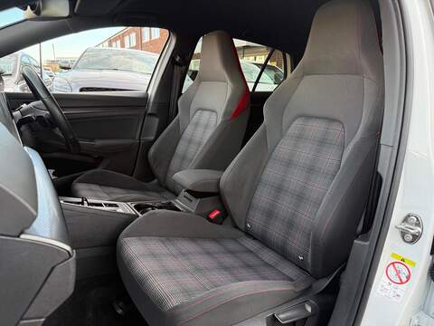 Volkswagen Golf 2.0 TSI GTI Hatchback 5dr Petrol DSG Euro 6 (s/s) (245 ps) - U449