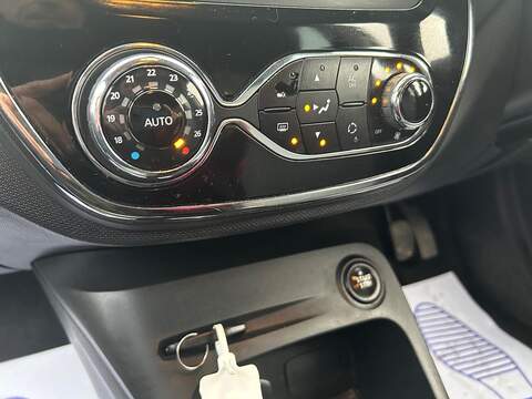 Renault Captur Captur 1.5 dCi ENERGY Dynamique MediaNav Euro 5 (s/s) 5dr - U45