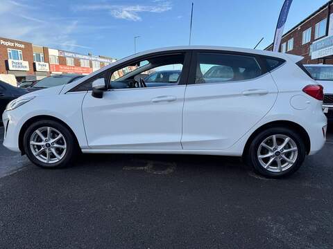 Ford Fiesta 1.0T EcoBoost Zetec Hatchback 5dr Petrol Auto Euro 6 (s/s) (100 ps) - U450