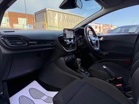 Ford Fiesta 1.0T EcoBoost Zetec Hatchback 5dr Petrol Auto Euro 6 (s/s) (100 ps) - U450