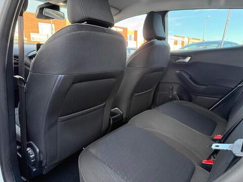 Ford Fiesta 1.0T EcoBoost Zetec Hatchback 5dr Petrol Auto Euro 6 (s/s) (100 ps) - U450