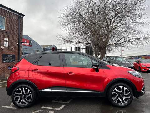 Renault Captur 1.5 dCi ENERGY Signature Nav SUV 5dr Diesel Auto Euro 6 (s/s) (90 ps) - U457