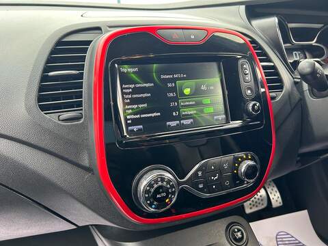 Renault Captur 1.5 dCi ENERGY Signature Nav SUV 5dr Diesel Auto Euro 6 (s/s) (90 ps) - U457