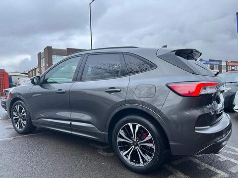 Ford Kuga 1.5 EcoBlue ST-Line X Edition SUV 5dr Diesel Manual Euro 6 (s/s) (120 ps) - U459