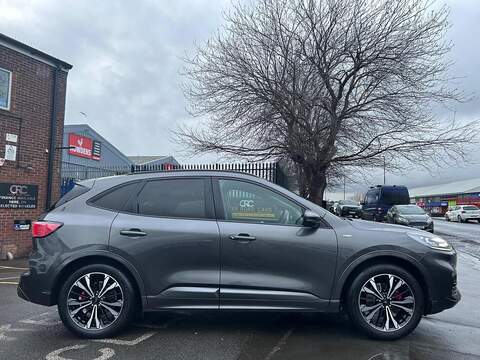 Ford Kuga 1.5 EcoBlue ST-Line X Edition SUV 5dr Diesel Manual Euro 6 (s/s) (120 ps) - U459