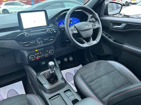 Ford Kuga 1.5 EcoBlue ST-Line X Edition SUV 5dr Diesel Manual Euro 6 (s/s) (120 ps) - U459