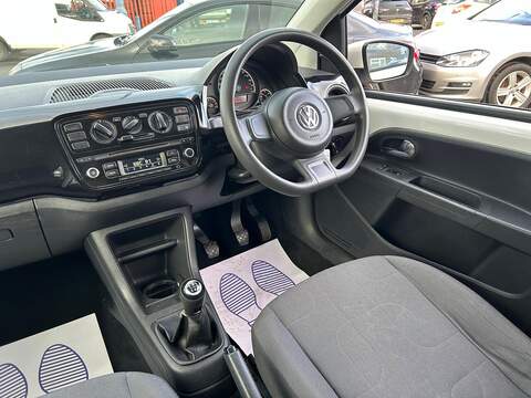 Volkswagen up! 1.0 Move up! Hatchback 5dr Petrol Manual Euro 5 (60 ps) - U462