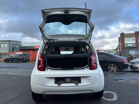 Volkswagen up! 1.0 Move up! Hatchback 5dr Petrol Manual Euro 5 (60 ps) - U462