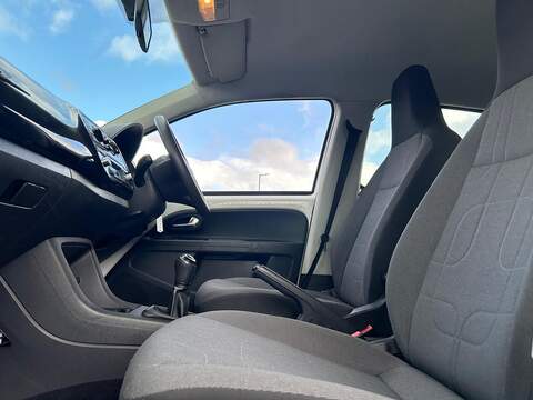 Volkswagen up! 1.0 Move up! Hatchback 5dr Petrol Manual Euro 5 (60 ps) - U462