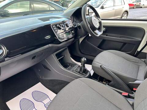 Volkswagen up! 1.0 Move up! Hatchback 5dr Petrol Manual Euro 5 (60 ps) - U462