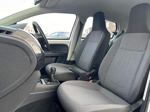 Volkswagen up! 1.0 Move up! Hatchback 5dr Petrol Manual Euro 5 (60 ps) - U462