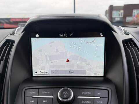 Ford Kuga 1.5 TDCi ST-Line SUV 5dr Diesel Powershift Euro 6 (s/s) (120 ps) - U467