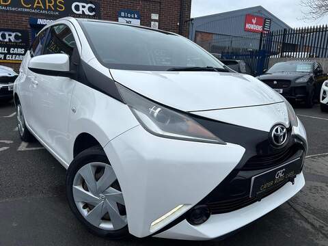 Toyota AYGO 1.0i Turbo ecoFLEX Sting R Hatchback 3dr Petrol Manual Euro 6 (s/s) (115 ps)