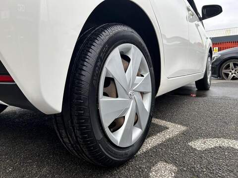 Toyota AYGO 1.0 VVT-i x-play Euro 5 5dr Euro 5 - U469