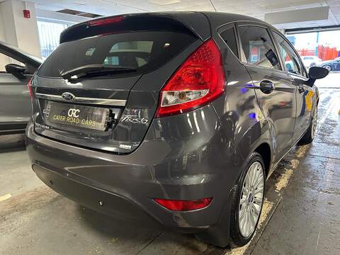 Ford Fiesta 1.6 Titanium Hatchback 5dr Petrol Manual (134 g/km, 118 bhp) - U470