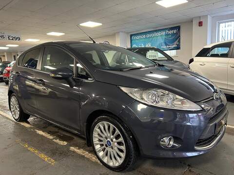 Ford Fiesta 1.6 Titanium Hatchback 5dr Petrol Manual (134 g/km, 118 bhp) - U470