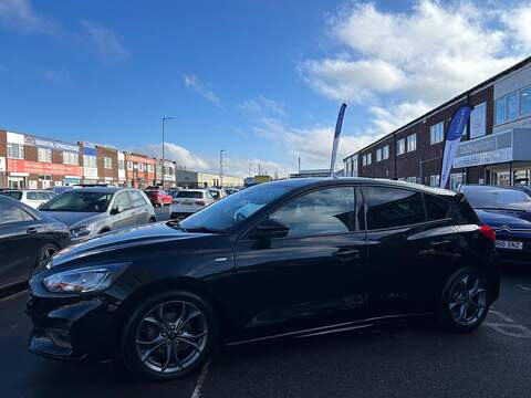 Ford Focus 1.0T EcoBoost ST-Line Hatchback 5dr Petrol Manual Euro 6 (s/s) (125 ps) - U471