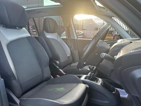 Citroen Grand C4 SpaceTourer 1.5 BlueHDi Flair MPV 5dr Diesel Manual Euro 6 (s/s) (130 ps) - U472