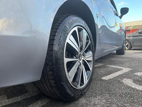 Citroen Grand C4 SpaceTourer 1.5 BlueHDi Flair MPV 5dr Diesel Manual Euro 6 (s/s) (130 ps) - U472