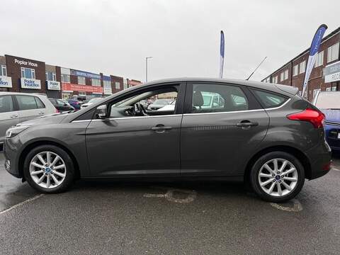 Ford Focus 1.0T EcoBoost Titanium Hatchback 5dr Petrol Manual Euro 6 (s/s) (125 ps) - U473