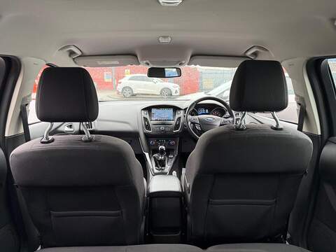 Ford Focus 1.0T EcoBoost Titanium Hatchback 5dr Petrol Manual Euro 6 (s/s) (125 ps) - U473