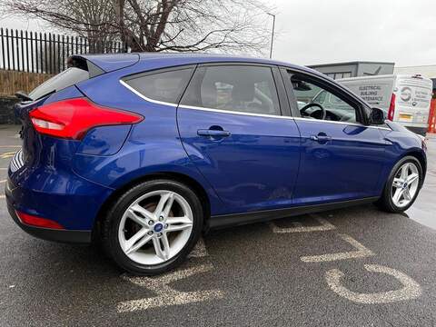 Ford Focus 1.5 TDCi Titanium Hatchback 5dr Diesel Manual Euro 6 (s/s) (120 ps) - U474