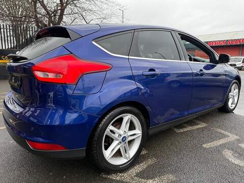 Ford Focus 1.5 TDCi Titanium Hatchback 5dr Diesel Manual Euro 6 (s/s) (120 ps) - U474
