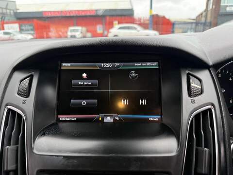 Ford Focus 1.5 TDCi Titanium Hatchback 5dr Diesel Manual Euro 6 (s/s) (120 ps) - U474