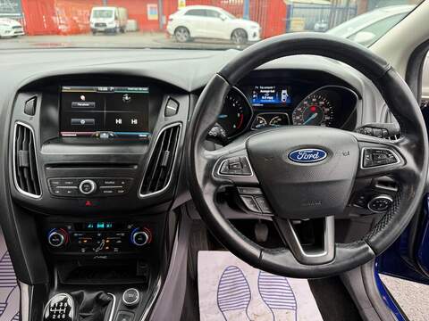 Ford Focus 1.5 TDCi Titanium Hatchback 5dr Diesel Manual Euro 6 (s/s) (120 ps) - U474