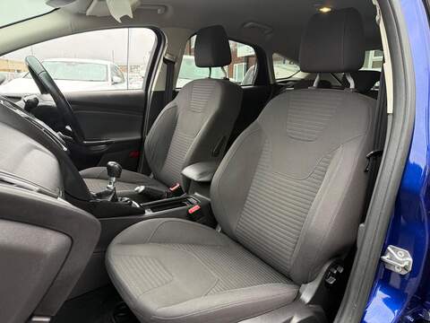 Ford Focus 1.5 TDCi Titanium Hatchback 5dr Diesel Manual Euro 6 (s/s) (120 ps) - U474