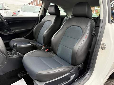 SEAT Ibiza 1.2 TSI I TECH Sport Coupe 3dr Petrol Manual Euro 5 (105 ps) - U475