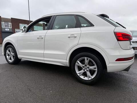 Audi Q3 1.4 TFSI CoD Sport SUV 5dr Petrol Manual Euro 6 (s/s) (150 ps) - U476