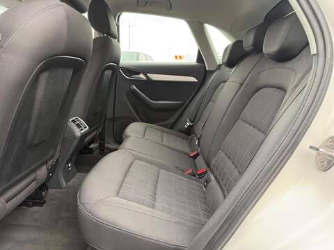 Audi Q3 1.4 TFSI CoD Sport SUV 5dr Petrol Manual Euro 6 (s/s) (150 ps) - U476