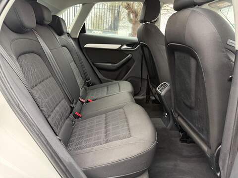 Audi Q3 1.4 TFSI CoD Sport SUV 5dr Petrol Manual Euro 6 (s/s) (150 ps) - U476