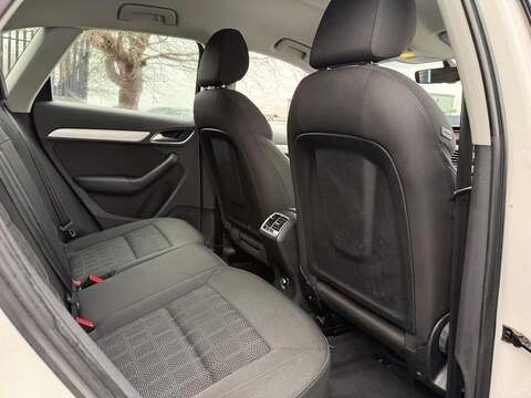 Audi Q3 1.4 TFSI CoD Sport SUV 5dr Petrol Manual Euro 6 (s/s) (150 ps) - U476