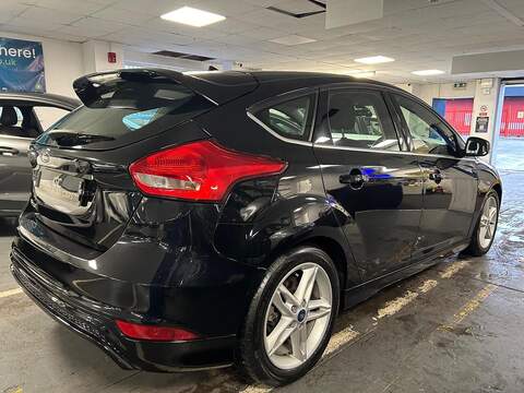 Ford Focus 1.5 TDCi Zetec S Hatchback 5dr Diesel Manual Euro 6 (s/s) (120 ps) - U480