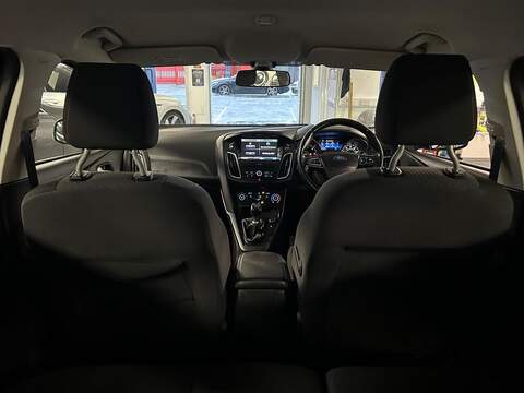 Ford Focus 1.5 TDCi Zetec S Hatchback 5dr Diesel Manual Euro 6 (s/s) (120 ps) - U480