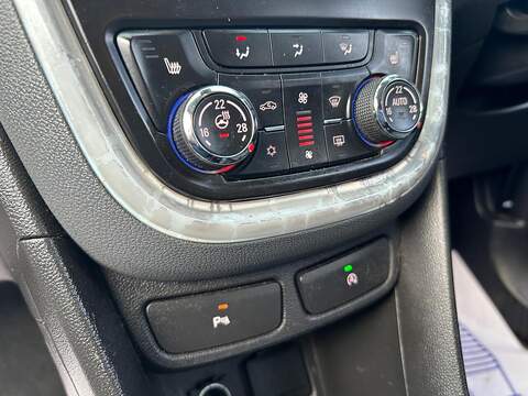 Vauxhall Mokka 1.6 CDTi ecoFLEX SE SUV 5dr Diesel Manual 2WD Euro 6 (s/s) (136 ps) - U481