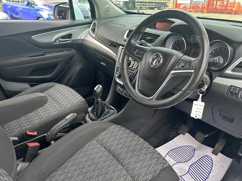 Vauxhall Mokka 1.4T Exclusiv SUV 5dr Petrol Manual 2WD Euro 5 (s/s) (140 ps) - U485