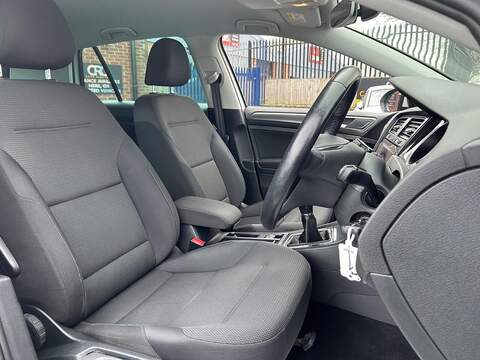 Volkswagen Golf 1.0 TSI Match Hatchback 5dr Petrol Manual Euro 6 (s/s) (115 ps) - U486