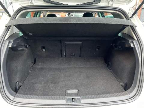 Volkswagen Golf 1.0 TSI Match Hatchback 5dr Petrol Manual Euro 6 (s/s) (115 ps) - U486