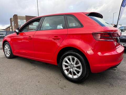 Audi A3 1.6 TDI SE Sportback 5dr Diesel Manual Euro 5 (s/s) (105 ps) - U488