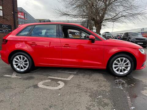 Audi A3 1.6 TDI SE Sportback 5dr Diesel Manual Euro 5 (s/s) (105 ps) - U488