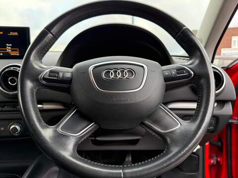 Audi A3 1.6 TDI SE Sportback 5dr Diesel Manual Euro 5 (s/s) (105 ps) - U488