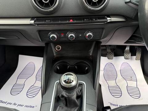 Audi A3 1.6 TDI SE Sportback 5dr Diesel Manual Euro 5 (s/s) (105 ps) - U488