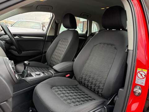 Audi A3 1.6 TDI SE Sportback 5dr Diesel Manual Euro 5 (s/s) (105 ps) - U488