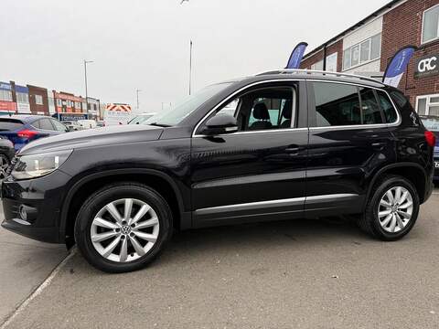 Volkswagen Tiguan 2.0 TDI BlueMotion Tech Match SUV 5dr Diesel Manual 4WD Euro 6 (s/s) (150 ps) - U489